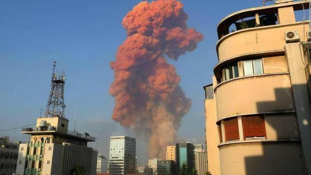 黎巴嫩首都爆炸已致70余人死亡 市長(zhǎng)稱這是一場(chǎng)災(zāi)難(圖3)